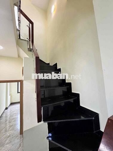 Nhà hiện hũu 3m*9m 2 lầu 4 phòng 3 Wc phường16 Quận 8