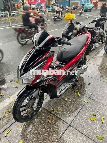 Honda air blade Fi 2012 mới 90% biển số thành phố