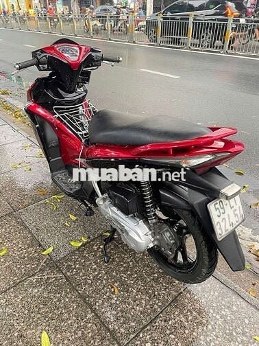 Honda air blade Fi 2012 mới 90% biển số thành phố