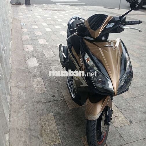 AB mắt cú đời cuối 2015
