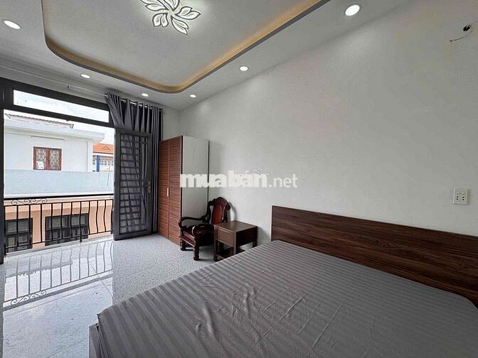 STUDIO BAN CÔNG THOÁNG MÁT NGAY THỐNG NHẤT - NGUYỄN VĂN LƯỢNG