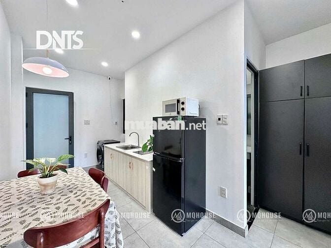 Cho thuê căn hộ tách bếp 45m2, đầy đủ nội thất, gần Thủ Thiêm, Bason
