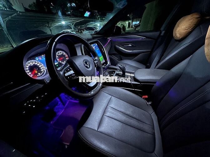 VinFast Lux A2.0 2019 Plus 2.0 AT - 65000 km
