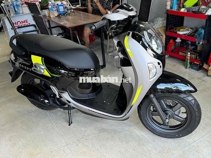 SCoopy 2025 mới 100% xe nhâp khẩu
