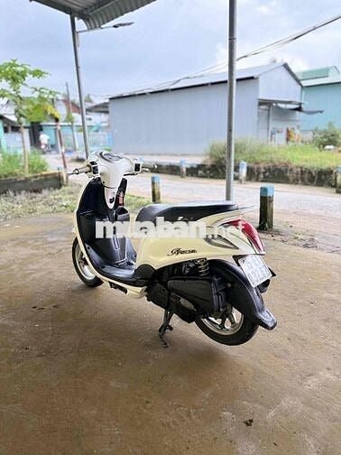 -Em Bán Yamaha Nozza Xe Máy Zin Rất Êm,Sạch Đẹp
