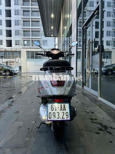 Vespa Sprint 125 ABS 2024 BS 61 HCM