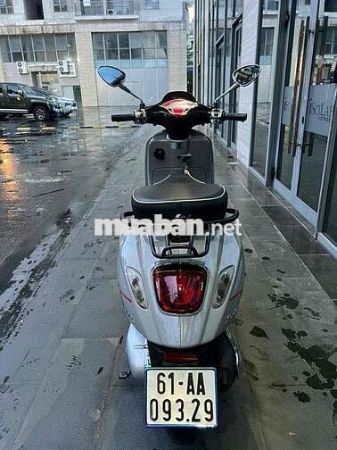 Vespa Sprint 125 ABS 2024 BS 61 HCM