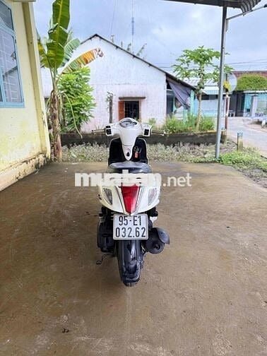-Em Bán Yamaha Nozza Xe Máy Zin Rất Êm,Sạch Đẹp
