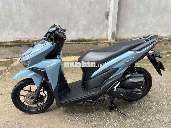 Vario 125 2021 xám xi măng.