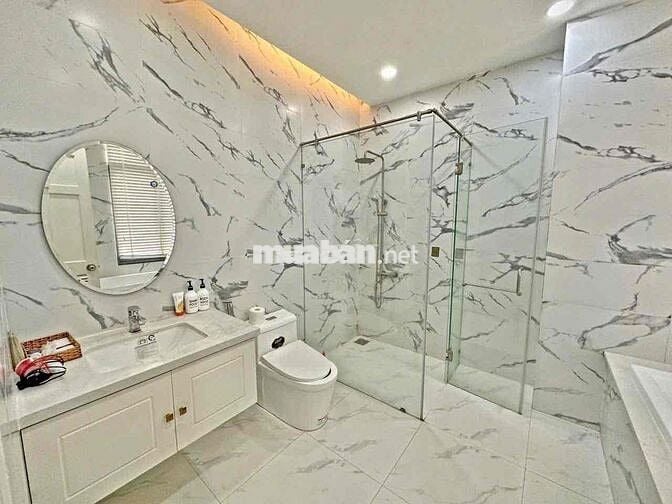 Cho thuê Biệt Thự Nguyễn Thị Thập 250m2 6PN