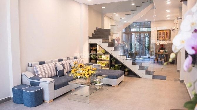 BÁN NHÀ NGỘP - 100M2 - 5.6 TỶ TL  - 2 TẦNG BTCT - GIÁP BÌNH THẠNH 