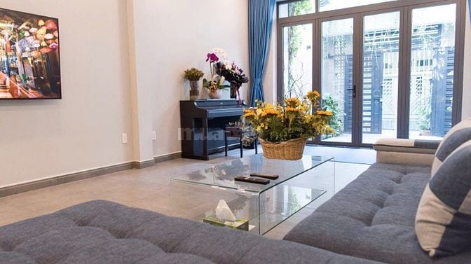 BÁN NHÀ NGỘP - 100M2 - 5.6 TỶ TL  - 2 TẦNG BTCT - GIÁP BÌNH THẠNH 