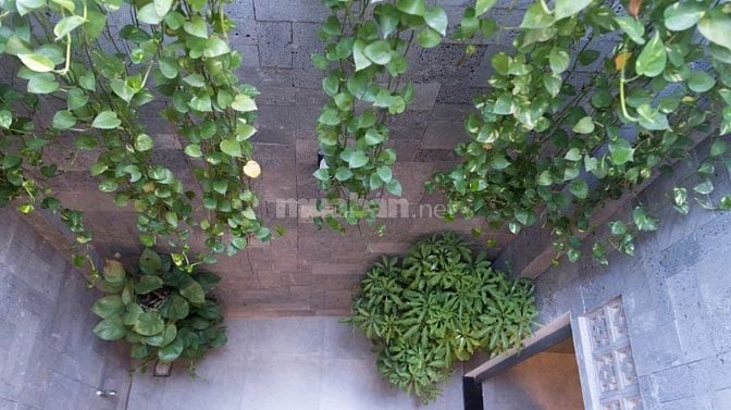 BÁN NHÀ NGỘP - 100M2 - 5.6 TỶ TL  - 2 TẦNG BTCT - GIÁP BÌNH THẠNH 