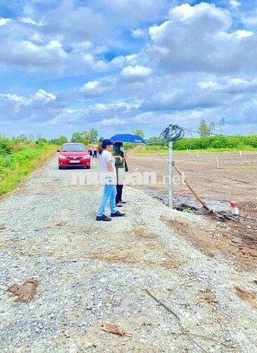 Quá rẻ, 390tr sở hữu 500m2 đất vườn view kênh cực đẹp