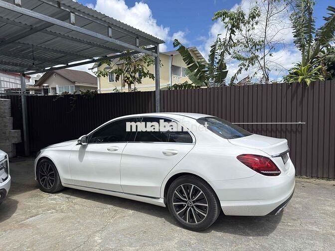 Mercedes Benz C Class 2019 C 200 - 111111 km