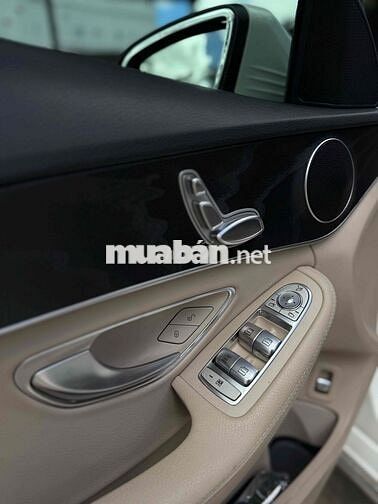 Mercedes Benz C Class 2019 C 200 - 111111 km