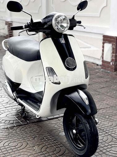 -Vespa Lx 125 Máy Zin Êm Mạnh Xe Sạch Đẹp