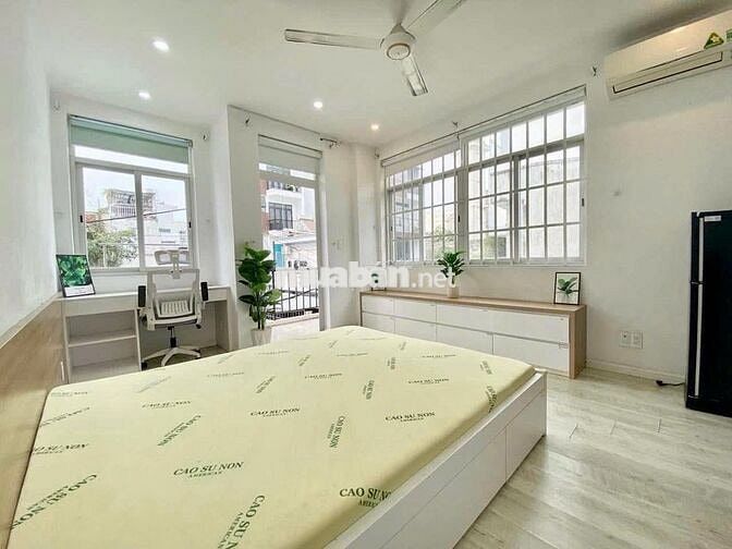 Căn Hộ Dịch Vụ Giá Chỉ Từ 5tr full nội thất, có ban công !