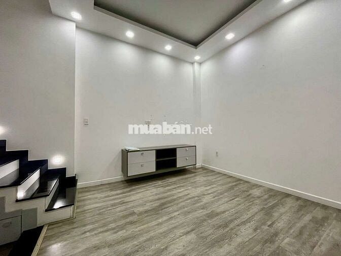 Nhà 3 lầu nguyễn văn lượng 4PN 4WC CÓ NỘI THẤT