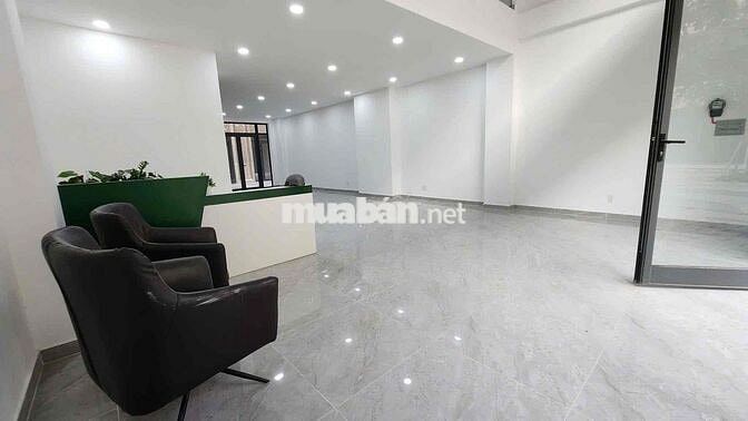 Văn phòng tầng trệt cho thuê Khu đô thị vạn phúc