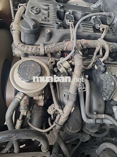 Ô tô Toyota Innova số sàn 8 chỗ