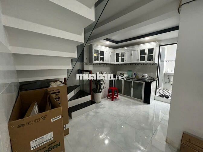 BÁN NHÀ CÂN NHƠN HÒA, P.HIỆP BÌNH, DIỆN TÍCH 60M2 3PN, GIÁ CHỈ 5.1 TỶ