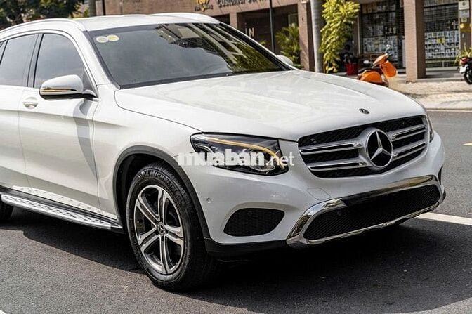 Mercedes Benz GLC 2019 200 - 30000 km