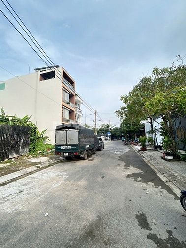 Bán đất KDC Nam Việt- MT đường 12m - Trịnh Quang Nghị P7 Q8 SHR 105m2