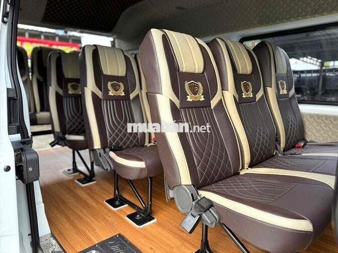 TRAINSIT 2023 LƯỚT 7 VẠN XE NHIỀU ĐỒ CHƠI