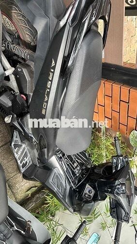Cần ra đi AB 125 màu đen 2024
