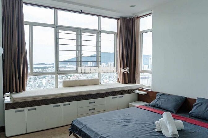 Cần bán căn hộ chung cư Hoàng Anh Gia Lai Lakeview 110m2 3 phòng ngủ