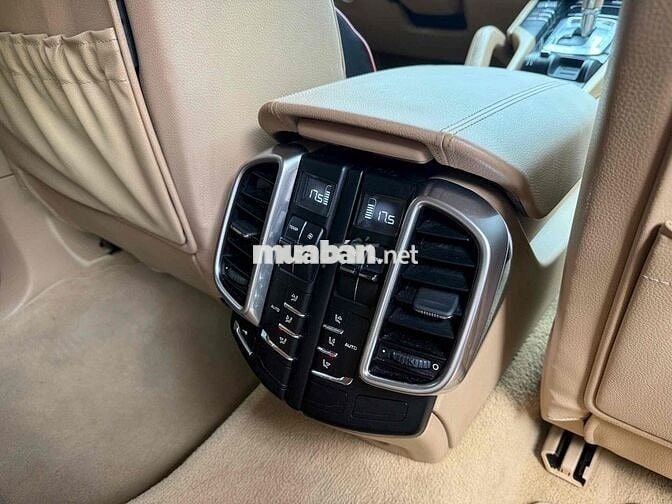 Porsche Cayenne 2011 chính chủ