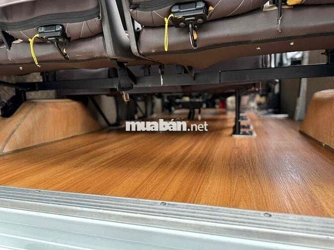 TRAINSIT 2023 LƯỚT 7 VẠN XE NHIỀU ĐỒ CHƠI