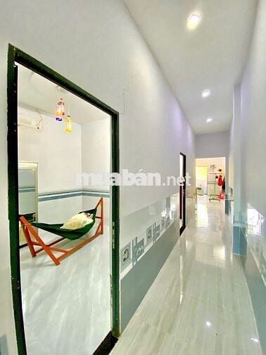 Bán gấp căn nhà cấp 4 ở 1/ Đ. Tân Hiệp 4 , Hóc Môn 102m2 SHR giá 865tr