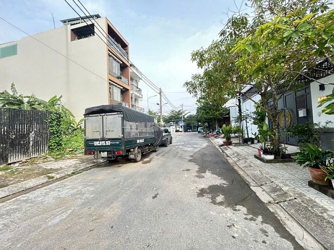 Bán đất KDC Nam Việt- MT đường 12m - Trịnh Quang Nghị P7 Q8 SHR 105m2