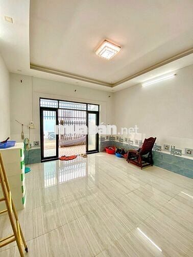 Bán gấp căn nhà cấp 4 ở 1/ Đ. Tân Hiệp 4 , Hóc Môn 102m2 SHR giá 865tr