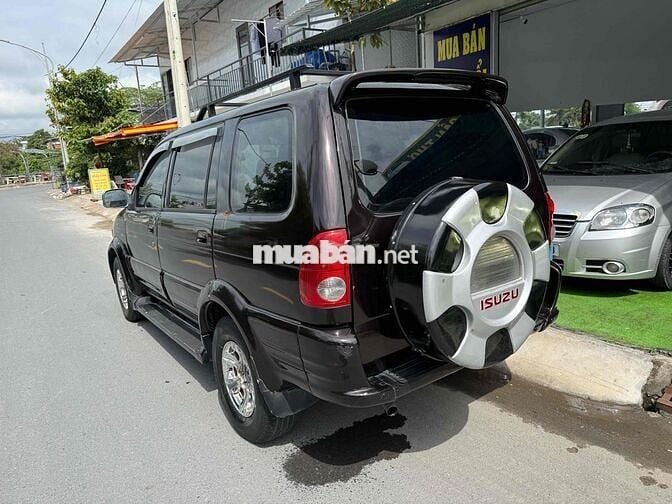 Isuzu Hi lander 2007 máy dầu số sàn cực êm 9 chủ