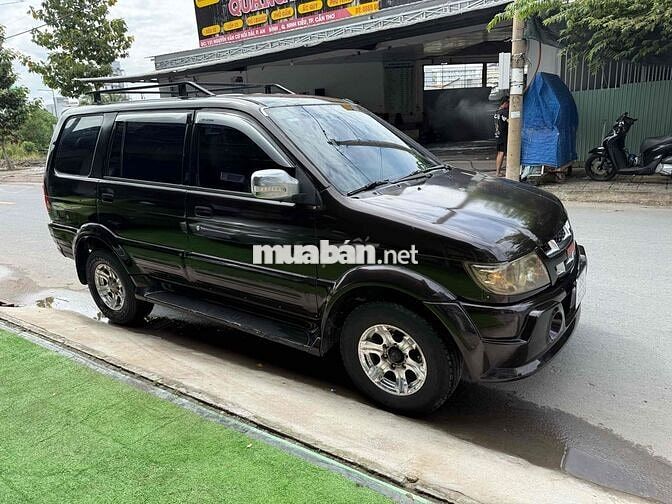 Isuzu Hi lander 2007 máy dầu số sàn cực êm 9 chủ