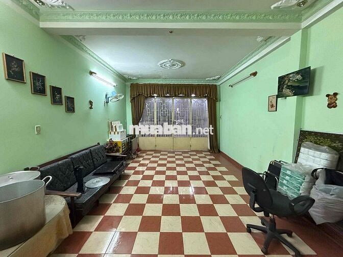 Cho thuê Lầu 1 gồm 2 phòng (28m2/ phòng )