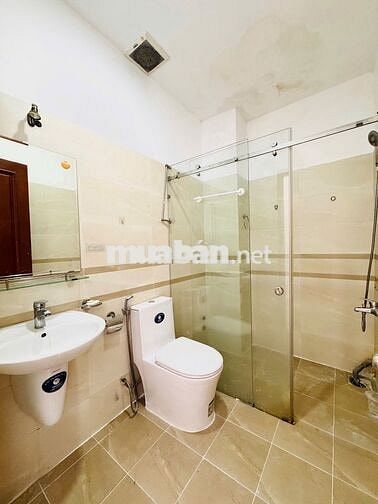 CHO THUÊ PHÒNG BAN CÔNG TO,XA BẾP - NƠ TRANG LONG,BÌNH THẠNH GẦN Q1,Q2
