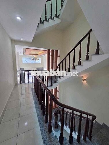 Cho thuê nhà MT khu Họ Lê Phú Thạnh Tân Phú, 4x16m, 3 LẦU GIÁ 18tr/