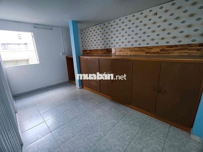 Cho thuê gấp chung cư 2 phỏng ngủ có cửa sổ trung tâm quận 5 giá siêu