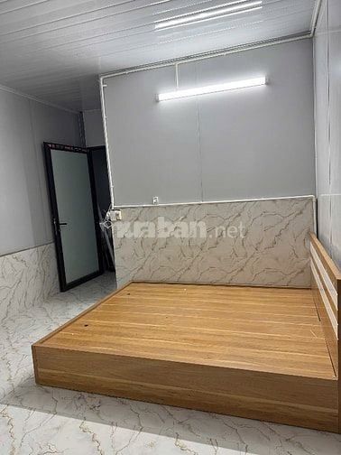 Cho thuê phòng tầng 7 để ở và làm việc