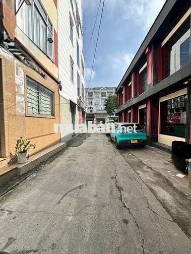 Nhà 56m2, 3 tầng 3PN, xe hơi, Phan Văn Trị Bình Thạnh, đối diện Emart