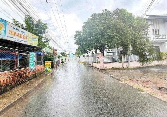 3.09 DX 007 Phú Mỹ, 2 lô có lô nở hậu
