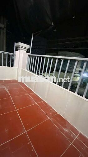 Cho thuê phòng trọ có ban công riêng quận Bình Tân