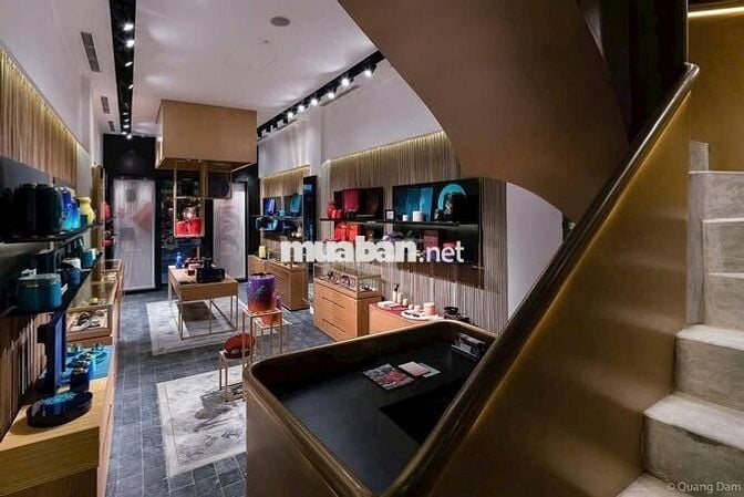 🚀 Hot! Đông Du Q1 – Nhà 4x16m Trệt Lầu, Vị Trí Siêu Trung Tâm