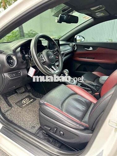 Kia Cerato 2019 2.0 AT Premium - 72000 km