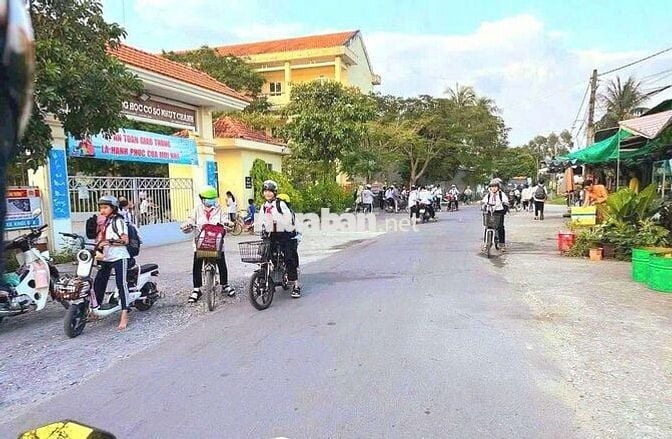 Hàng Vip, 167m2 đất thổ mặt tiền kinh doanh chỉ 1.99 tỷ