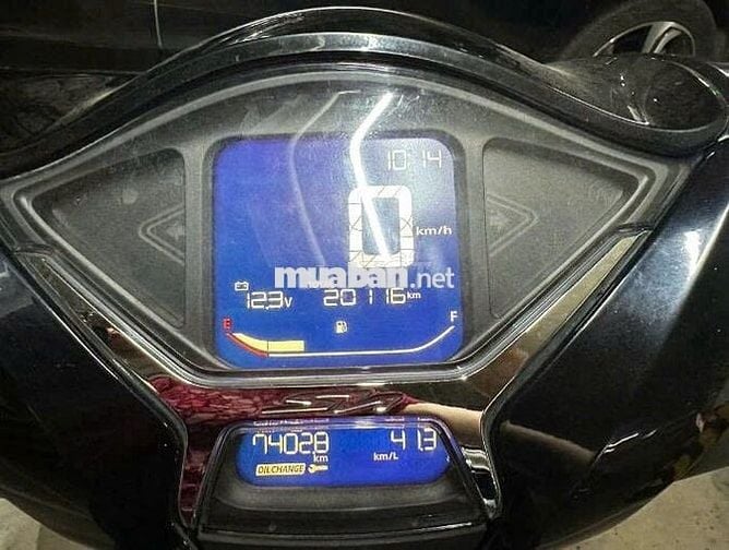 Chính chủ cần bán xe SH160i phiên bản đặc biệt.